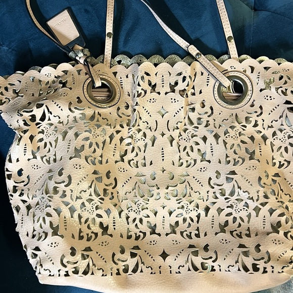 Aldo Rose Pink Tote Shoulder Bag with Lace Detail & Gold Interior 17” - Picture 2 of 8